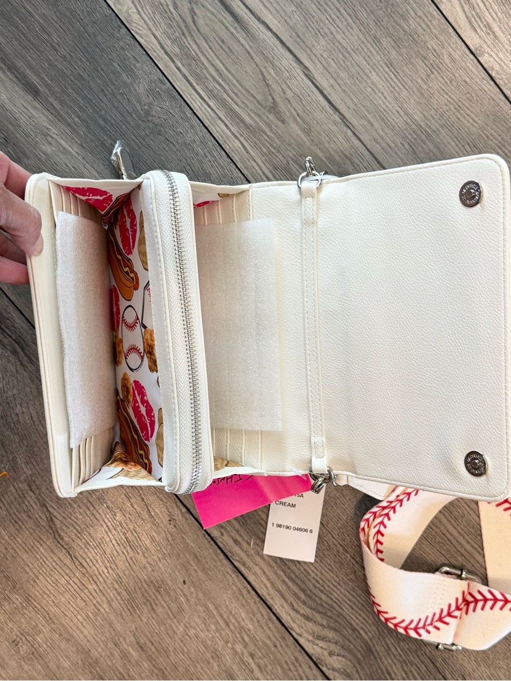 Betsey Johnson Baseball Crossbody Wallet Purse NWT Rhinestone Game Day Bag - Picture 9 of 11
